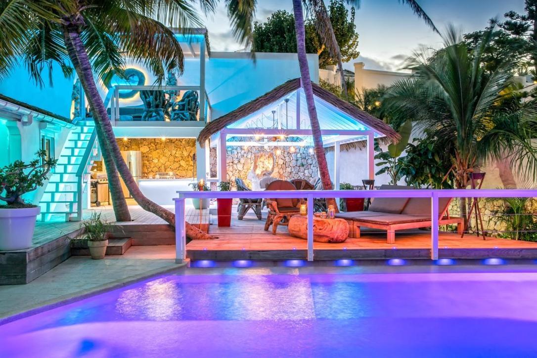 Villa Blue Lagoon Suite Apartment Lowlands Exterior photo